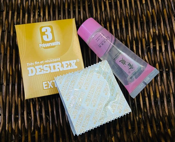 6 Préservatifs + Lubrifiant