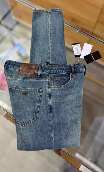 Jeans en denim pour hommes
