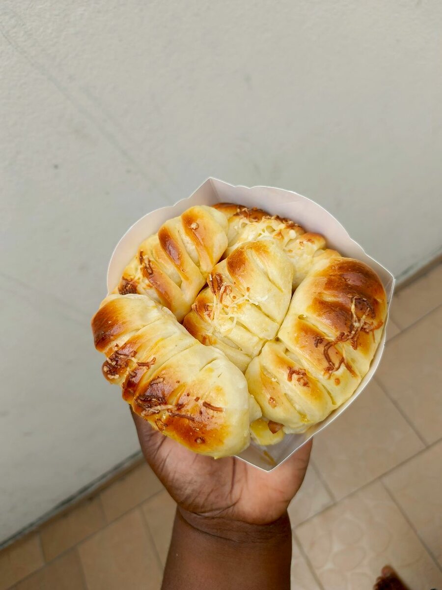 Pains fourré au jambon de dind