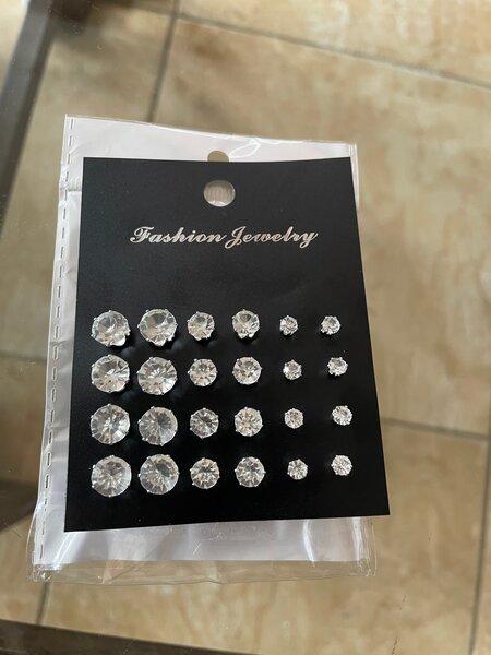 Boucles d'oreilles brillantes