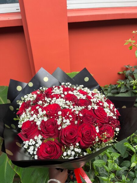 Bouquet élégant de roses rouges