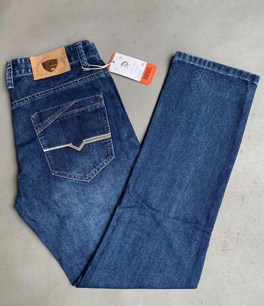 Jeans slim fit pour hommes