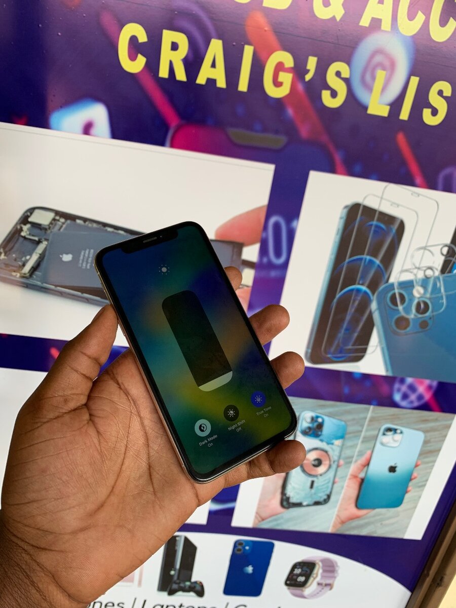 Pre owned iPhone X 64 gb fully functional