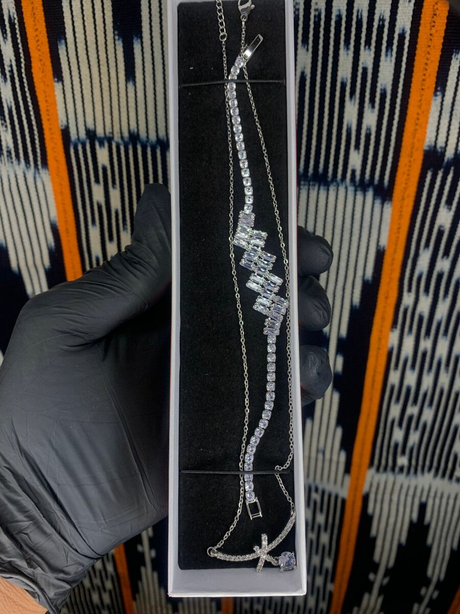 Elegant Crystal Jewelry Set