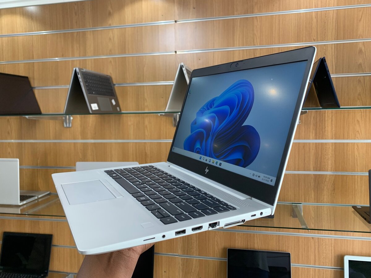 HP ELITEBOOK 735 G6-GAMING