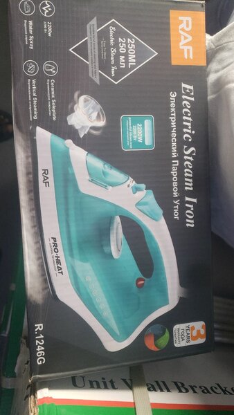 RAF Electric Steam Iron