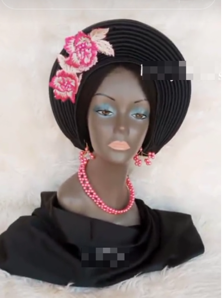 Women's headdress for a wedding celebration