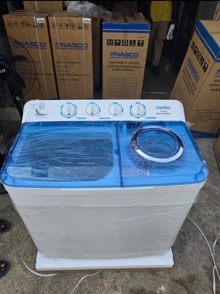 MACHINE À LAVE NASCO 10KG LAVE  RINCE PRESSE ET ESSORAGE