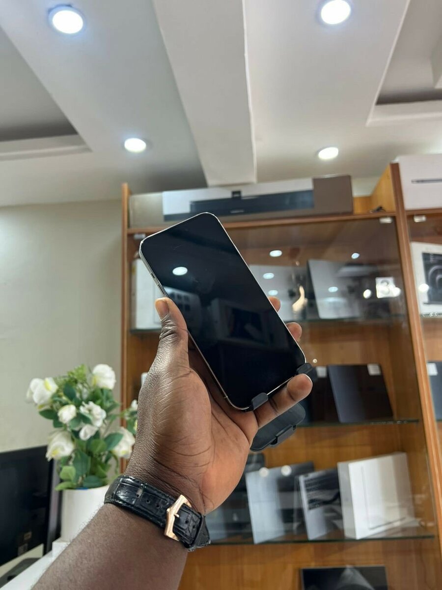 14 pro max Physical sim 128gig