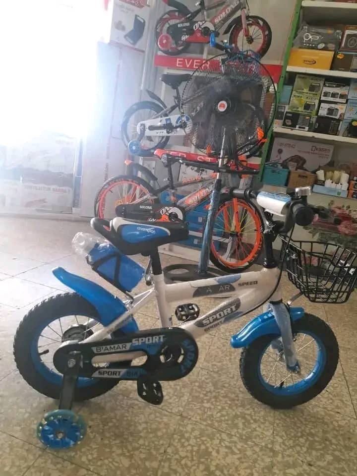 Vélo Enfant avec Roues Stabilisatrices
