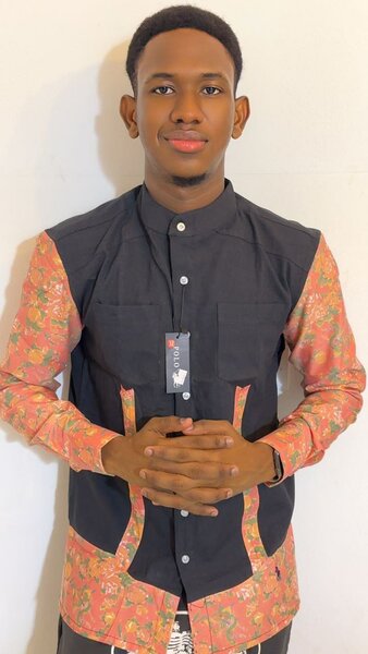 Chemise importé de très bonnes qualités