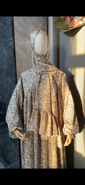 Платье намазник с вшитым шарфом