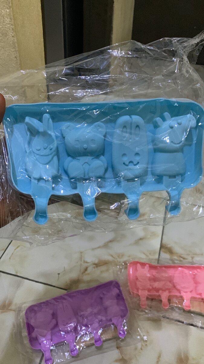 Moules à glace mignons en silicone