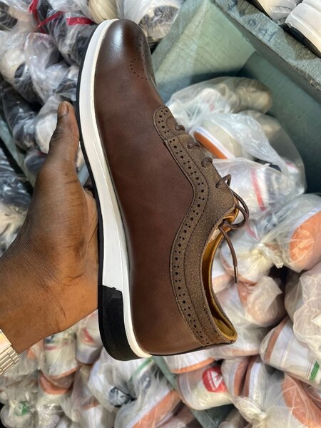 Chaussures derby marron élégantes