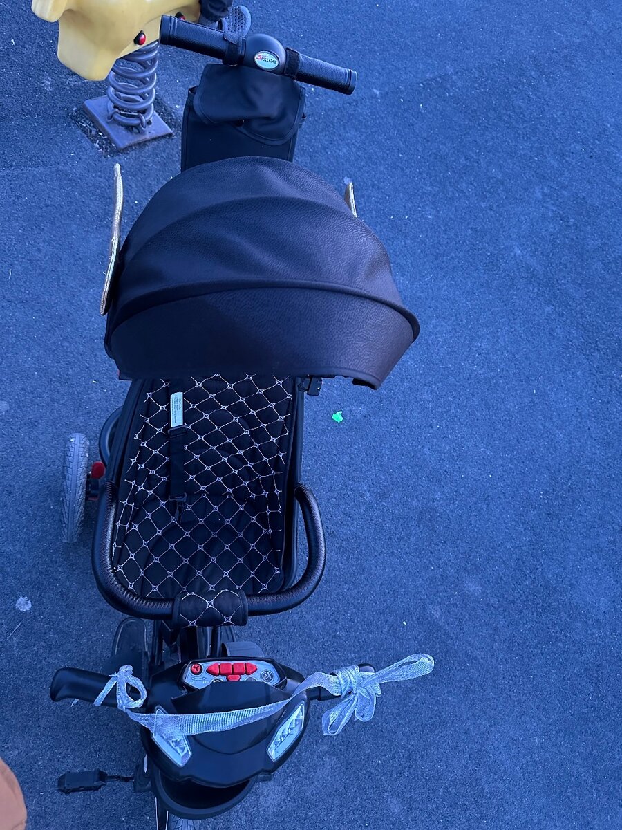 Детская велоколяска почти нова