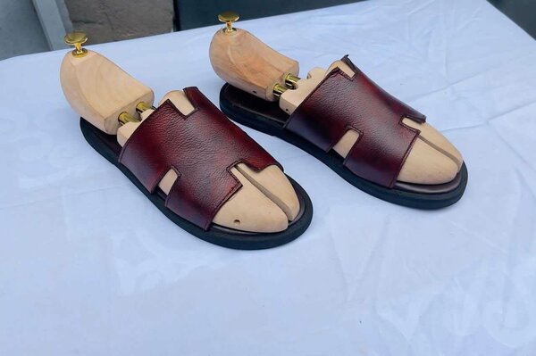 Sandales en cuir pour homme