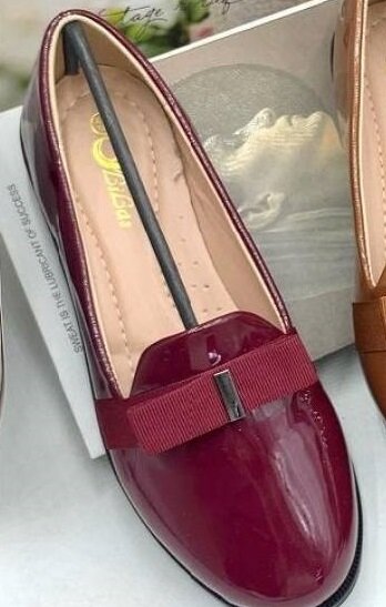 belles chaussures pour femmes