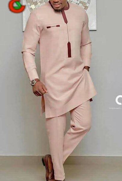 Ensemble Africain élégant