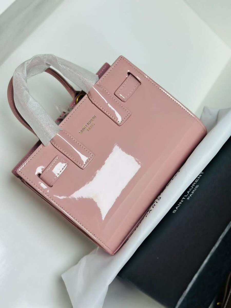 Sac à main en cuir verni