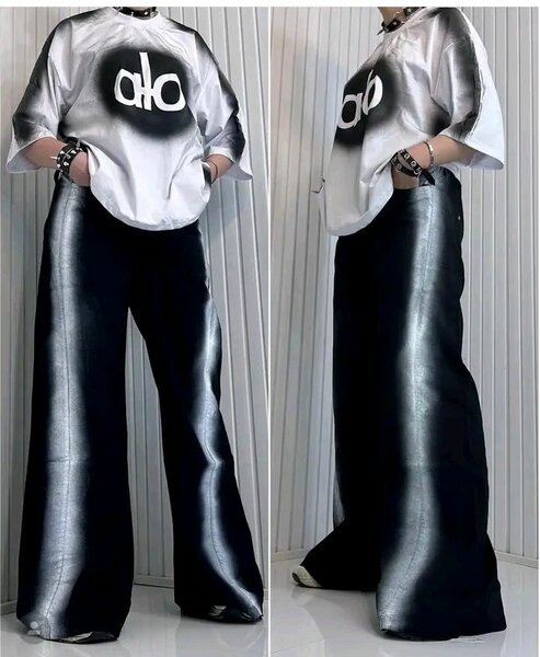 T-shirt oversize graffiti