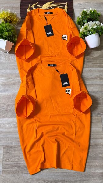 T-shirts imprimés tendance