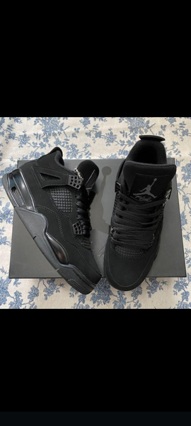 Baskets Noires Édition Limitée