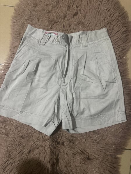 Shorts en coton gris