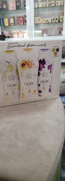 OLAY BOBY WASH SET