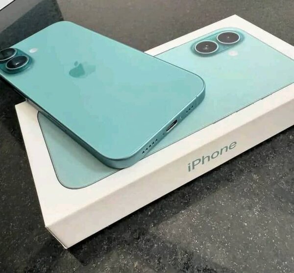 iPhone 16Vert Éclatant