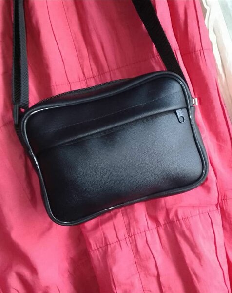 Sacoche bandoulière noire