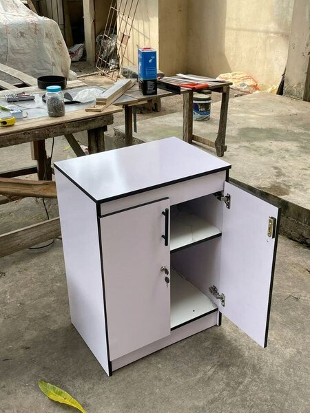 Armoire de rangement extérieur en métal