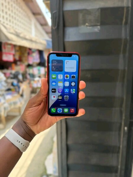 Apple iPhone XR Rouge 128Go