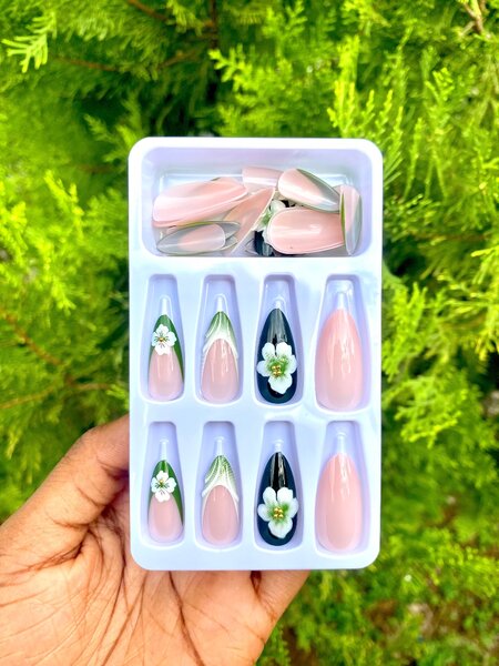 Faux Ongles / Press On Nails