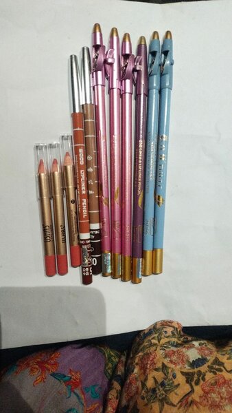 Lip pencils