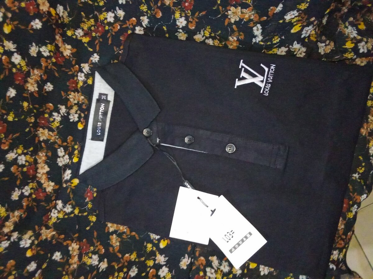 Polo Homme Noir Élégant