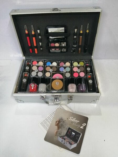 Coffret Maquillage Complet