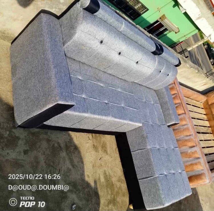 Canapé d'angle en tissu gris