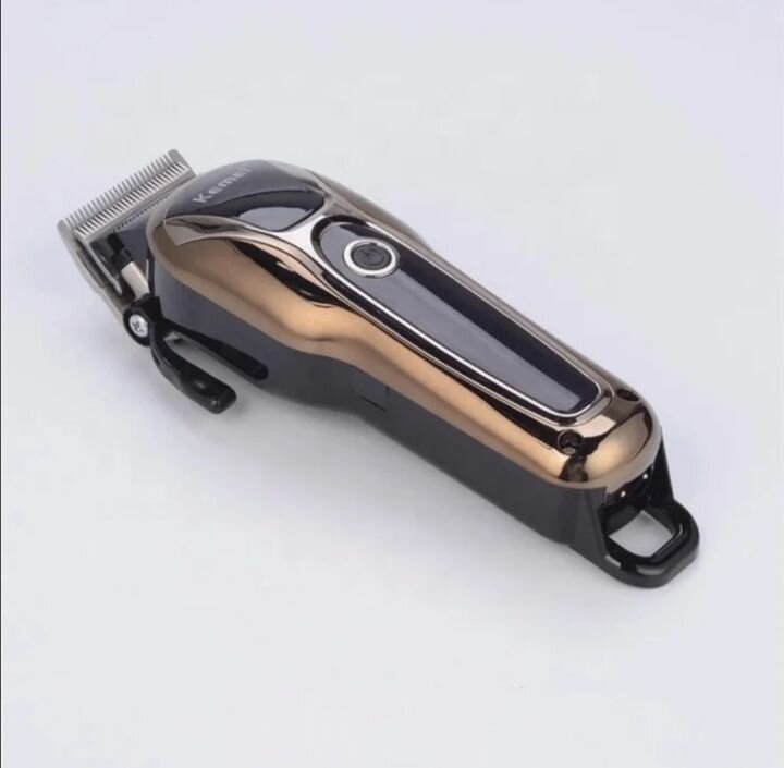 Tondeuse professionnelle Kemei