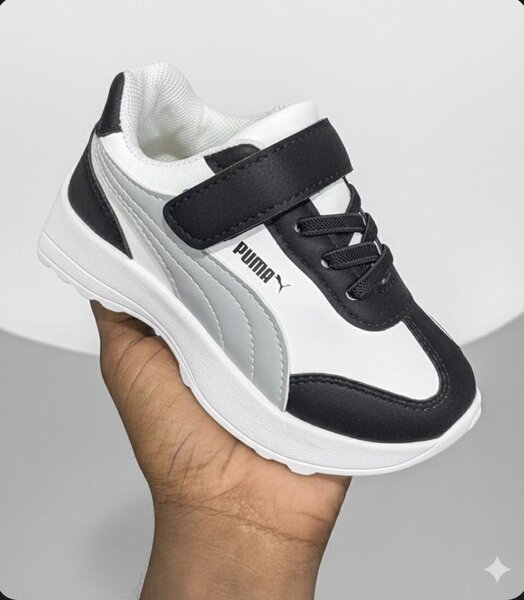 Baskets Enfant pointure 19-24