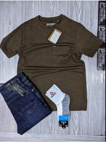 Men's Combo T-shirt, jeans and socks