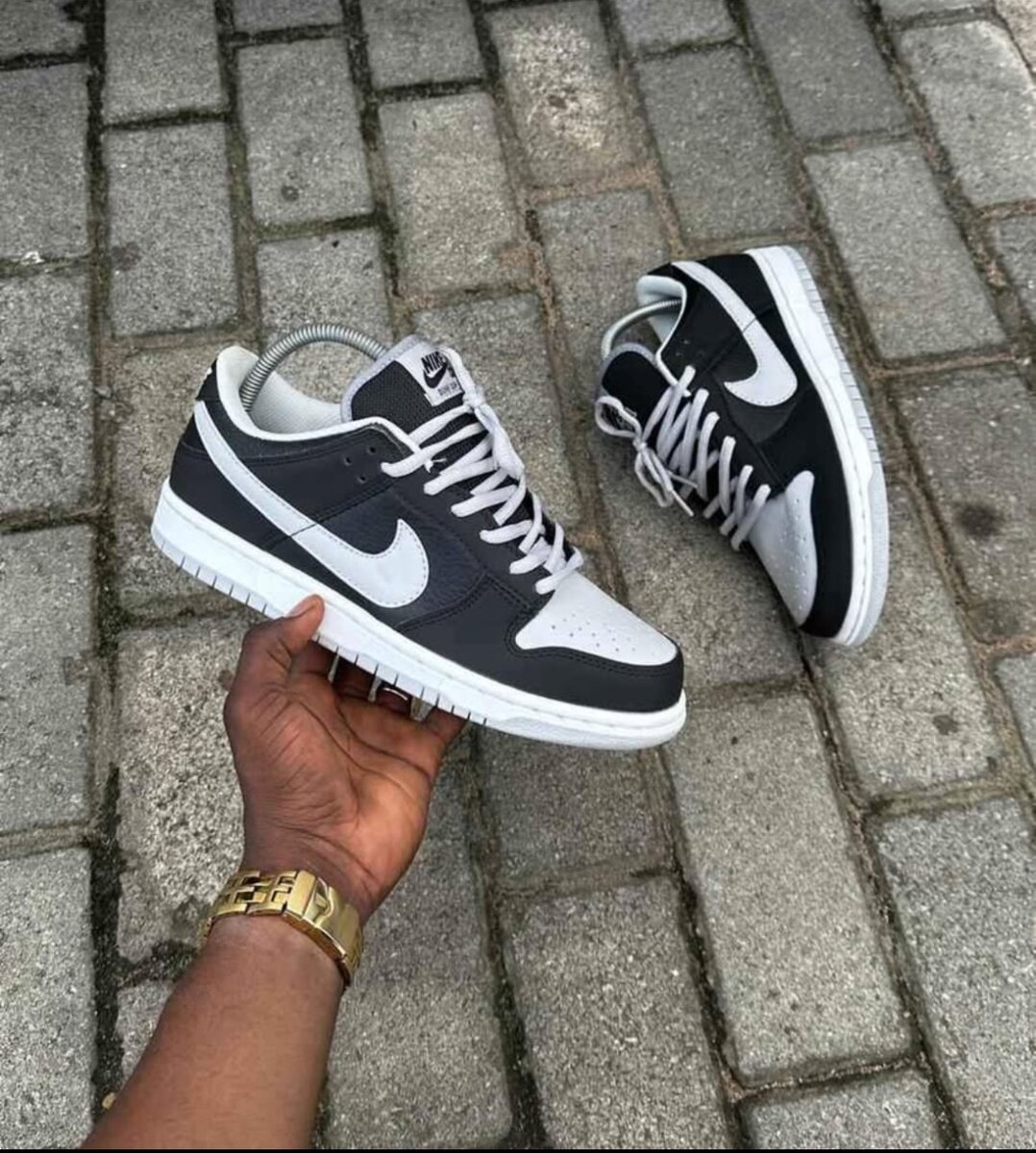 Baskets basses Nike Air originales