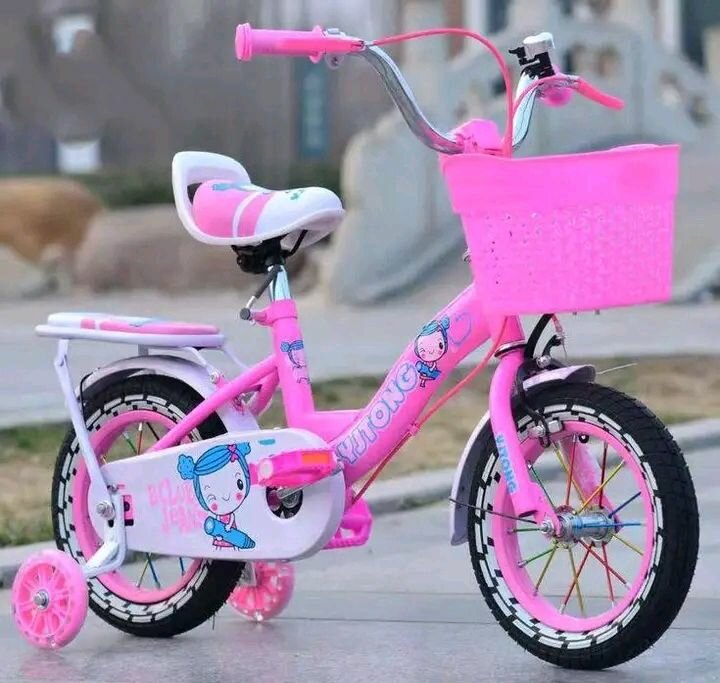 Vélos pour enfants colorés