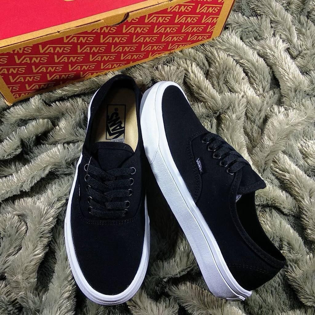 Chaussures Vans noires unisexes