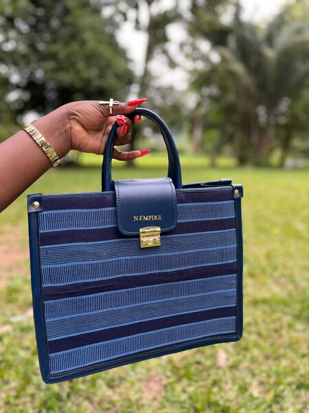 Sac à main rayé en tissu