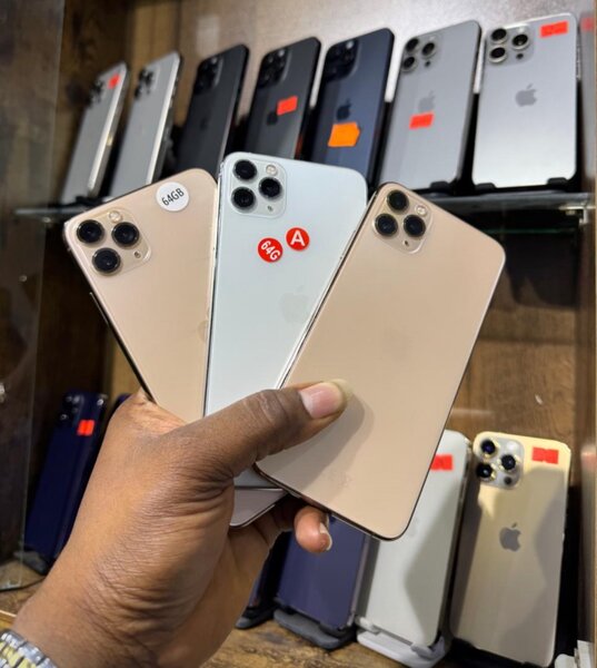 IPHONE 11PRO MAX 64gb