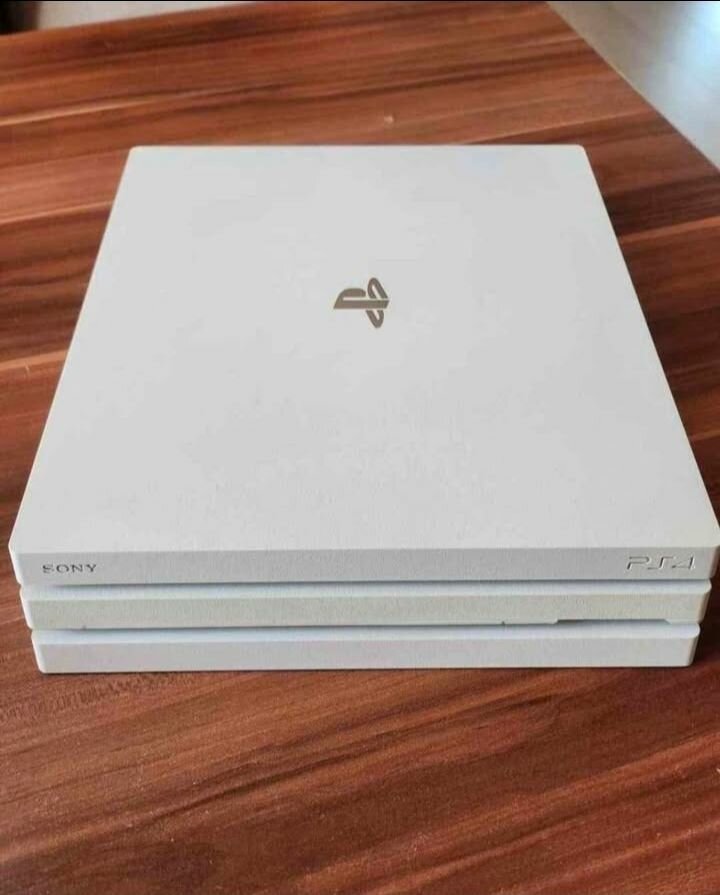 Console Sony PlayStation 4 PS4 Slim