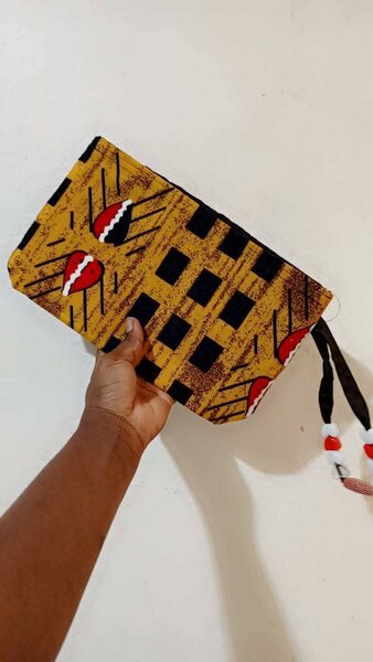 Pochette en tissu imprimé