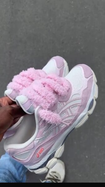 Baskets de Course Roses & Noires