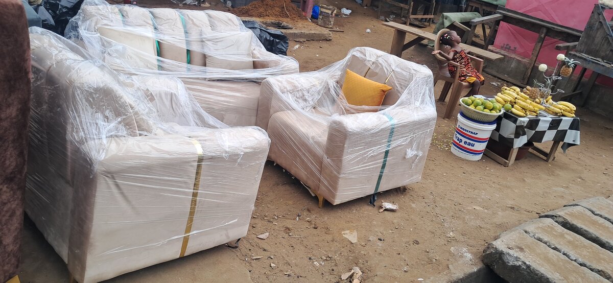 Salon moderne beige - 4 pièces