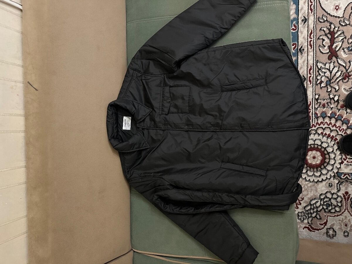 Куртка на осень-весну и теплую зиму.